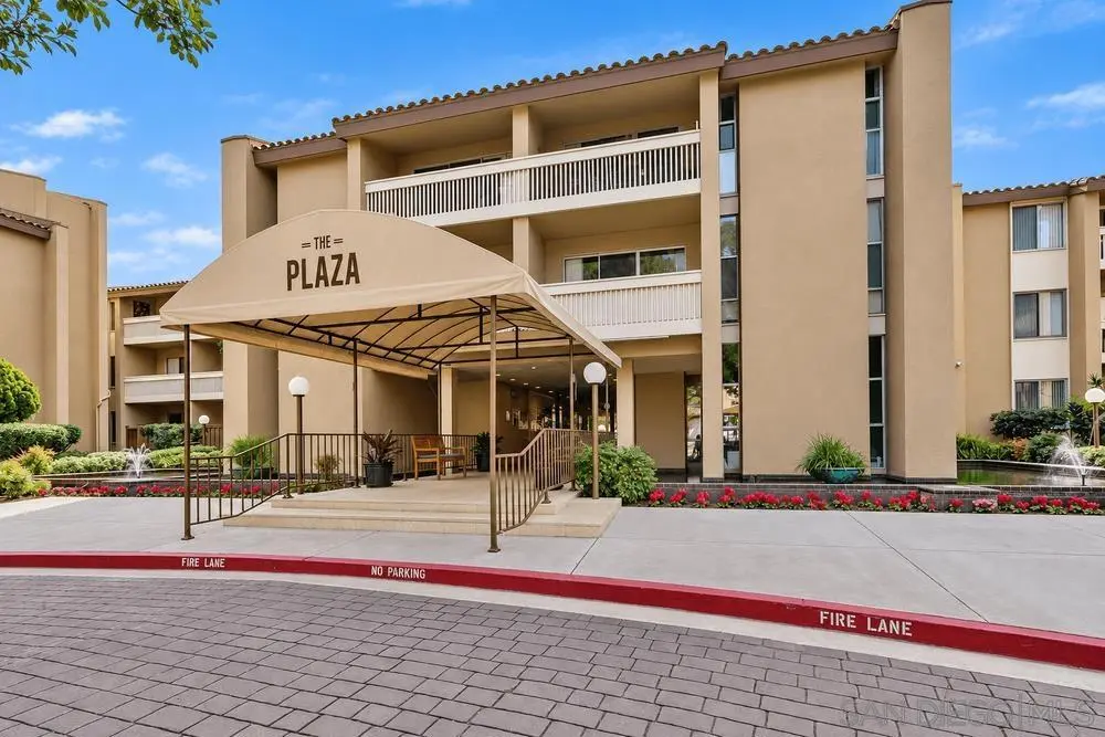 1855 Diamond St 220, San Diego, CA — listing photo 1