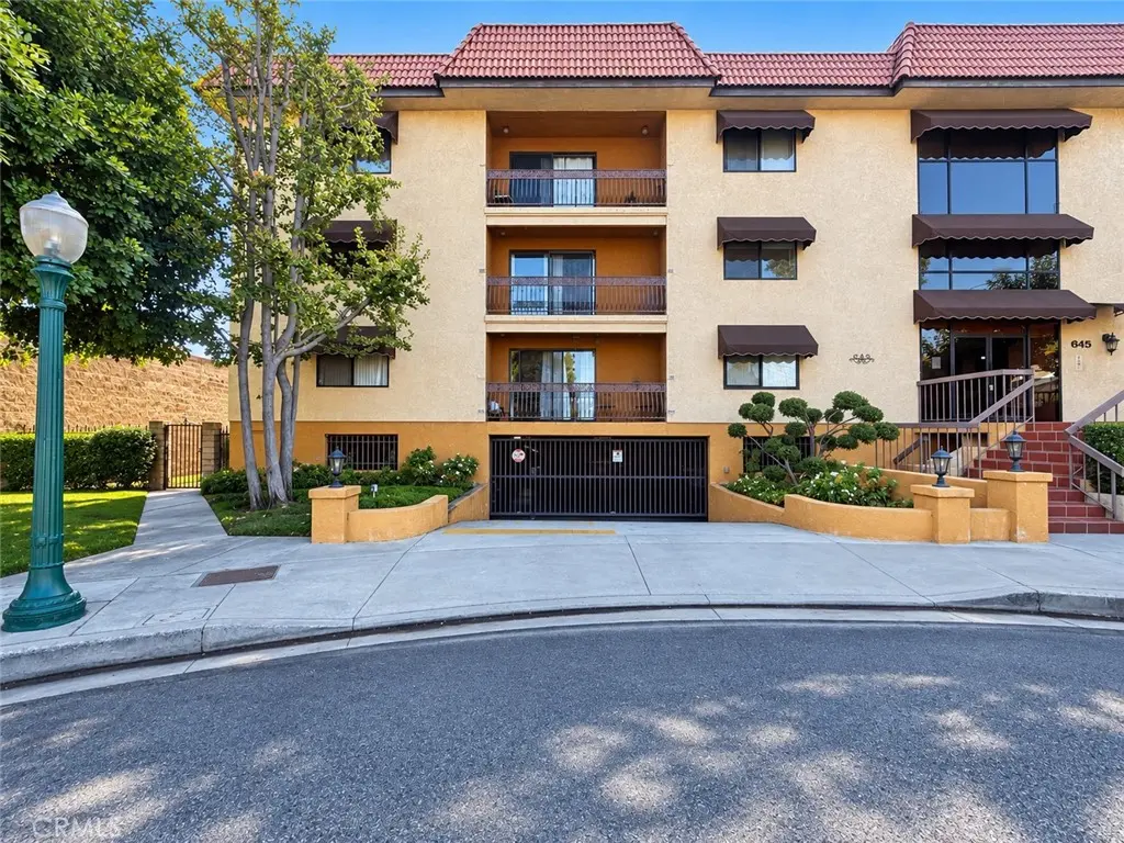 645 Balboa Avenue 1C, Glendale, CA — listing photo 1