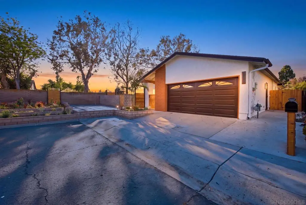 Single Family Residence for sale at 1343 Blue Falls Dr, Chula Vista, CA featuring 3 beds and 3 baths