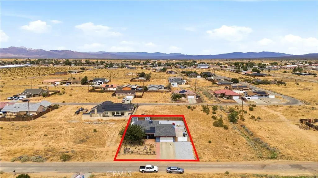 7851 Greenwood Avenue, California City, CA — listing photo 1