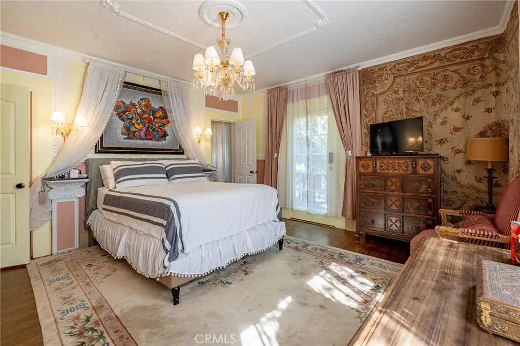1900 Taft, Los Angeles, CA — listing photo 1
