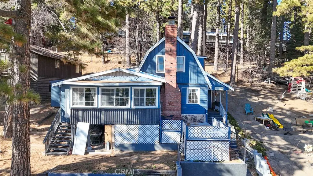 31734 Hilltop Boulevard, Running Springs, CA — listing photo 1