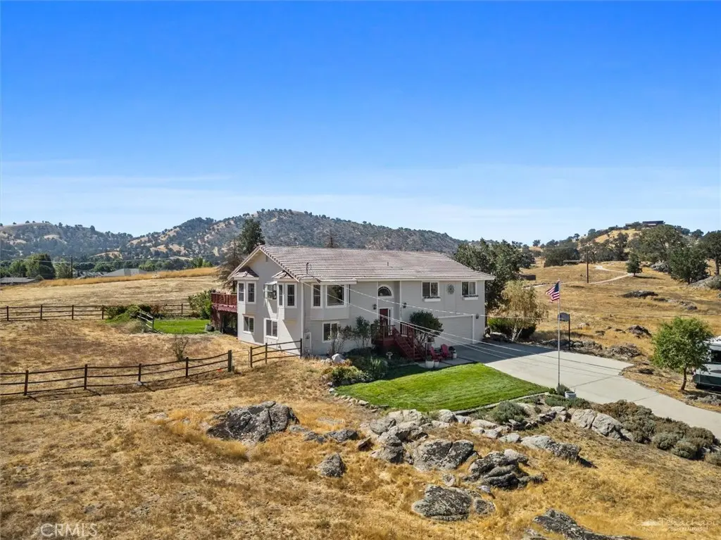 28360 Burning Tree Drive, Tehachapi, CA — listing photo 1