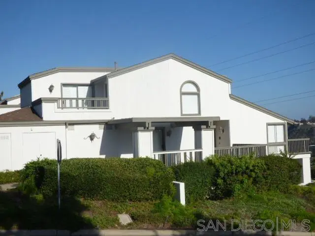 6761 Fashion Hills Blvd, San Diego, CA — listing photo 1