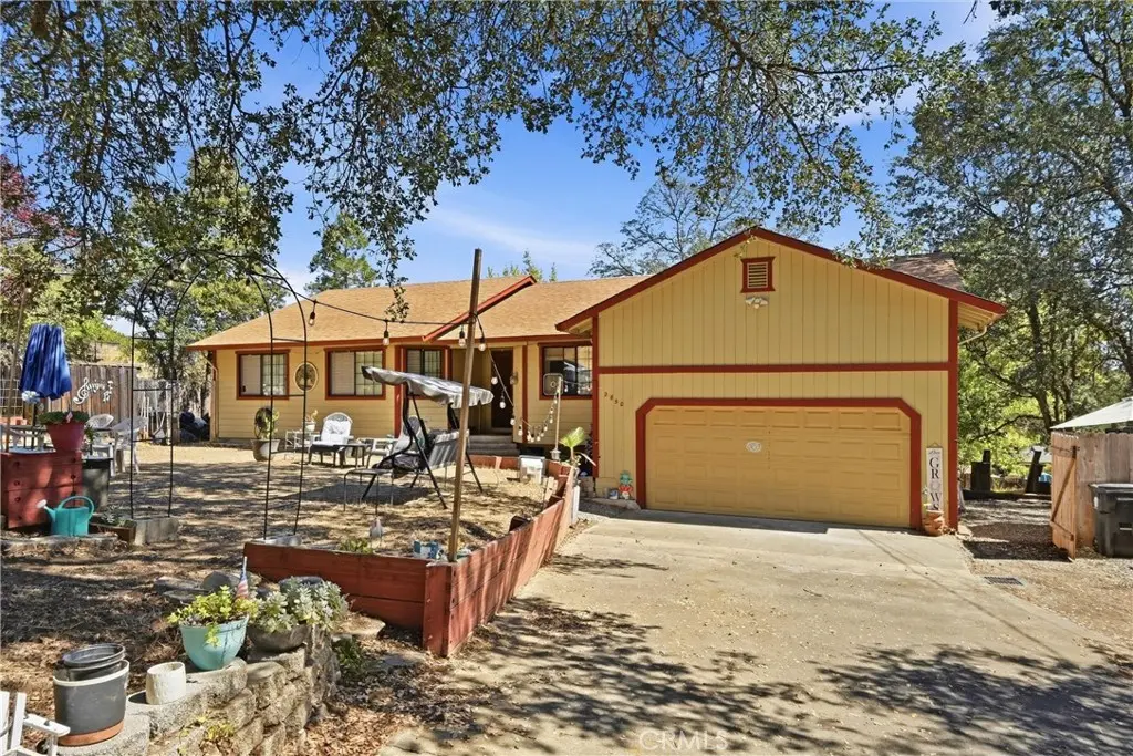 Single Family Residence for sale at 2850 Hartley Road, Lakeport, CA featuring 3 beds and 2 baths