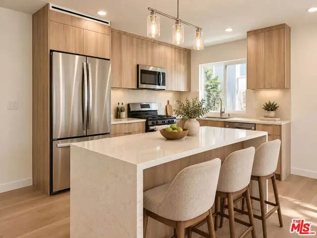 Condominium for rent at 1540 S Beverly Drive 2, Los Angeles, CA featuring 1 bed and 1 bath