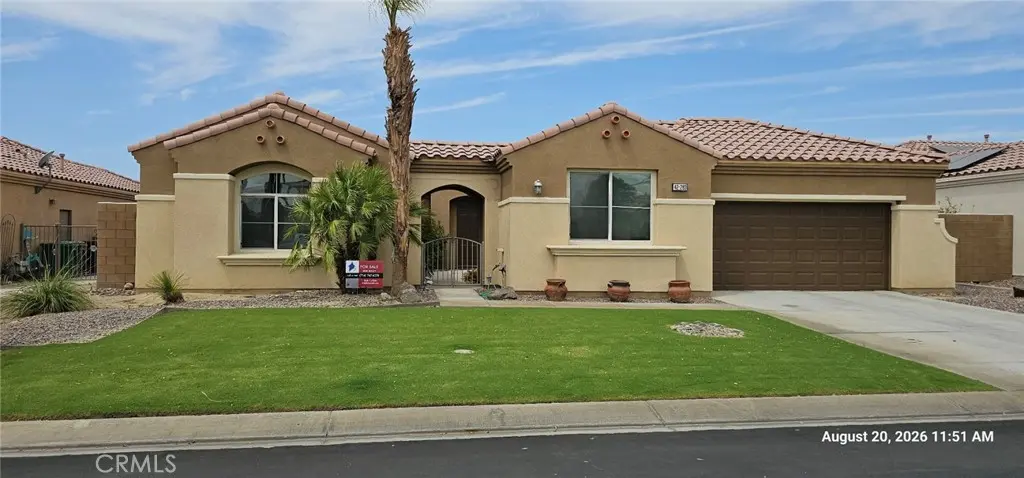 Residential Lease for rent at 42283 Hideaway, Indio, Riverside County, CA featuring 3 beds and 3 baths