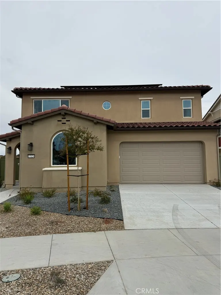 Single Family Residence for sale at 17124 Kent, Hesperia, CA featuring 4 beds and 4 baths