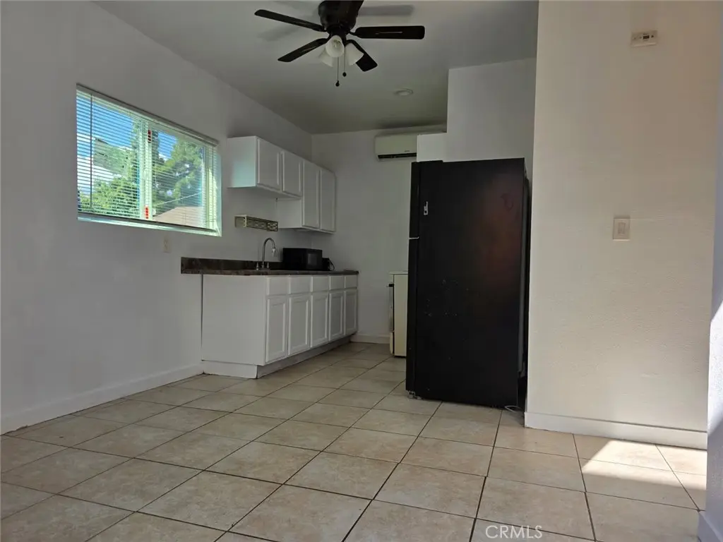 Single Family Residence for rent at 14853 San Fernando Misson Blvd., Los Angeles, CA featuring 2 beds and 1 bath