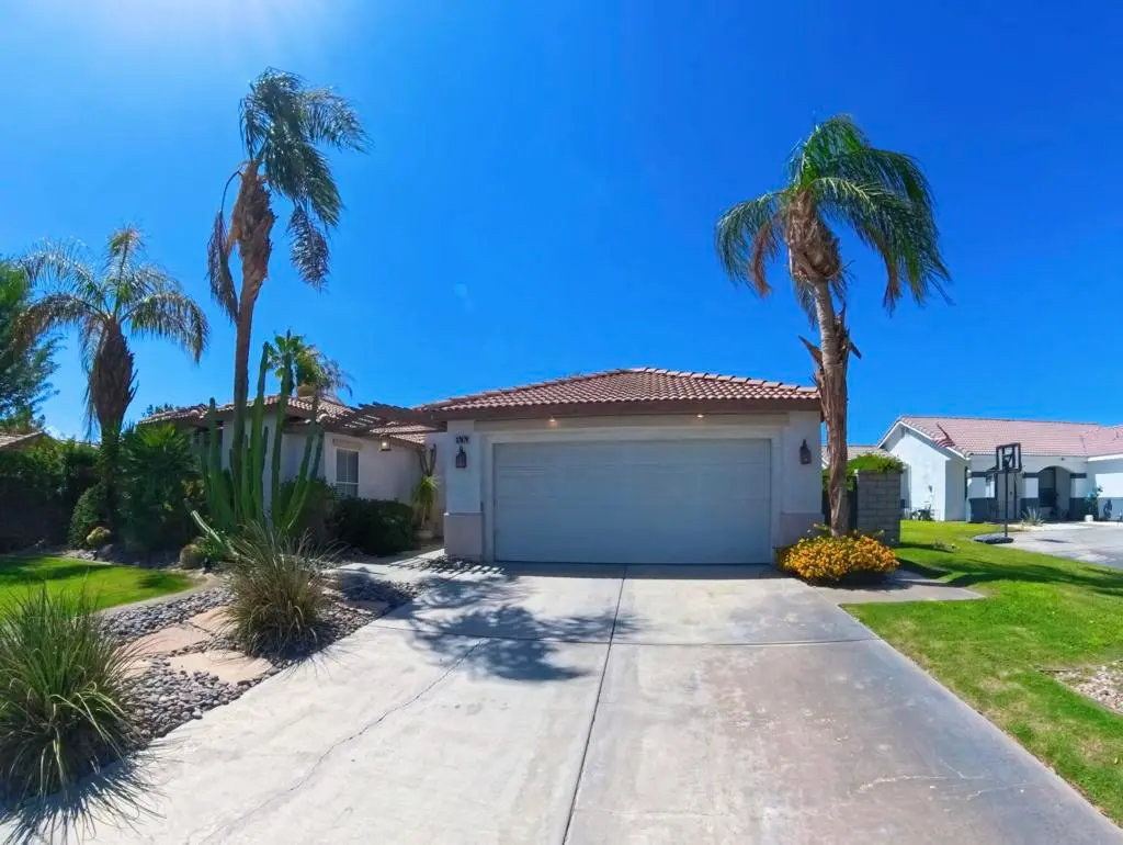 37879 Hollister Drive, Palm Desert, CA — listing photo 1