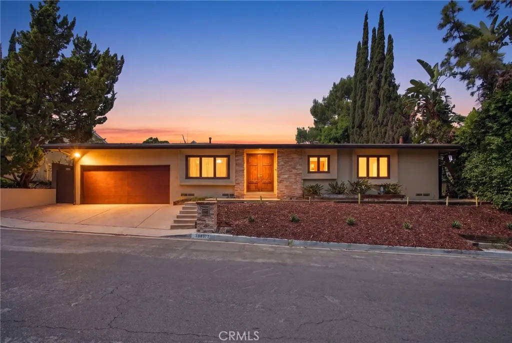3507 Scadlock, Sherman Oaks, CA — listing photo 1