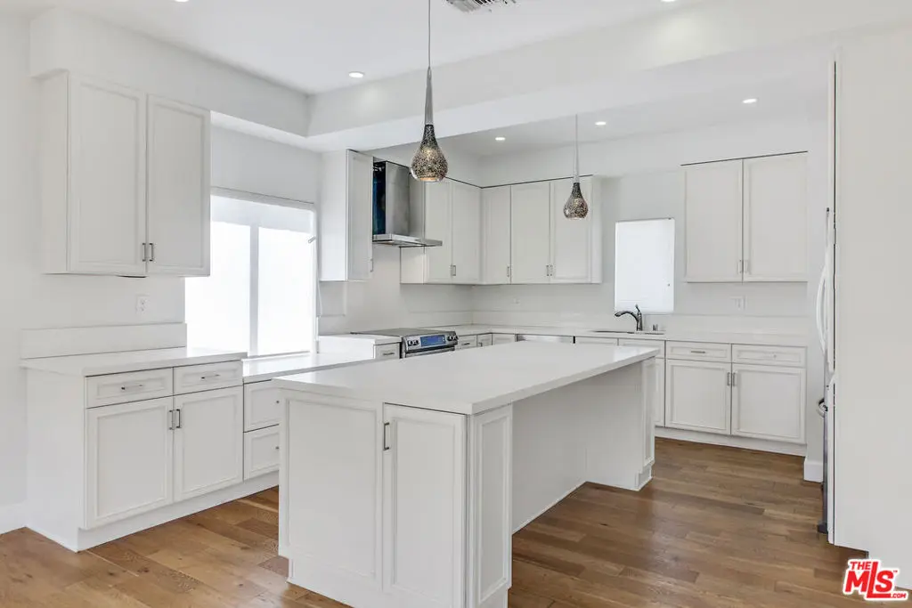 Apartment for rent at 339 N Oakhurst Drive 401, Beverly Hills, CA featuring 3 beds and 4 baths