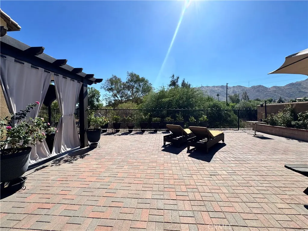 10347 Emu Court, Moreno Valley, CA — listing photo 1