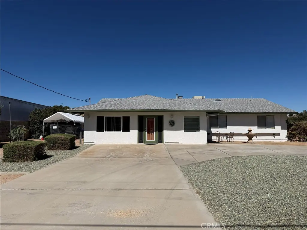 7774 Bangor Avenue, Hesperia, CA — listing photo 1