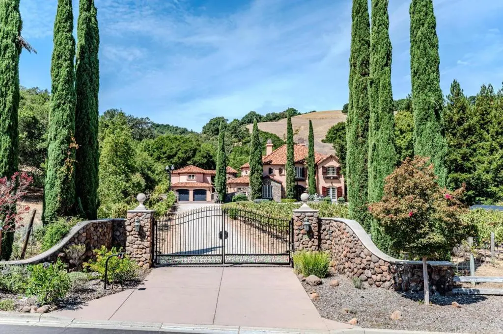 Single Family Residence for sale at 5371 Stonehurst Drive, Martinez, CA featuring 5 beds and 5 baths