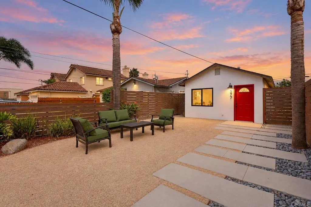 577 Florence St, Imperial Beach, CA — listing photo 1