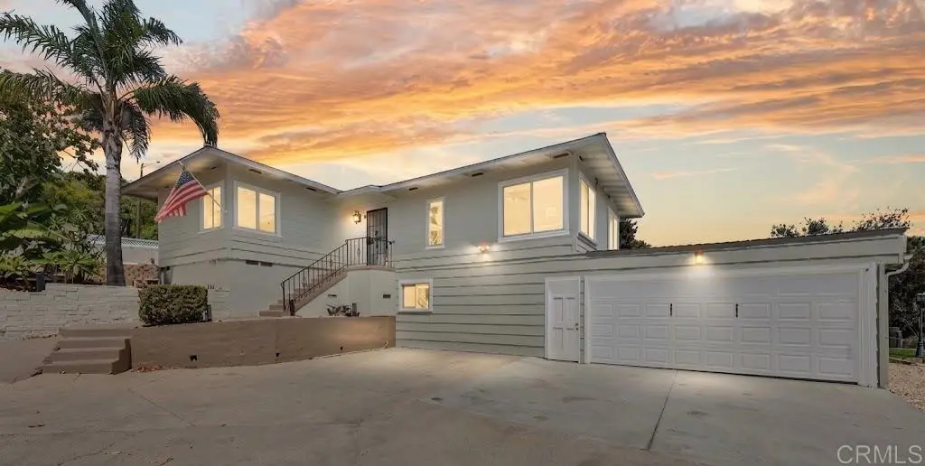 6915 Oregon Avenue, La Mesa, CA — listing photo 1