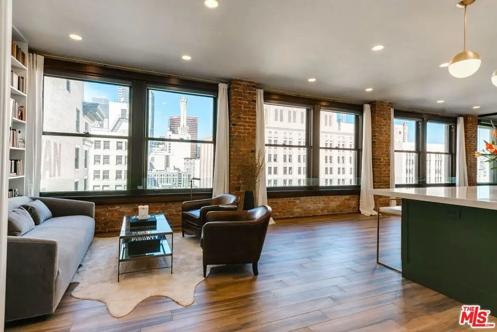 Condominium for rent at 460 S Spring Street 1105, Los Angeles, CA featuring 2 beds and 2 baths