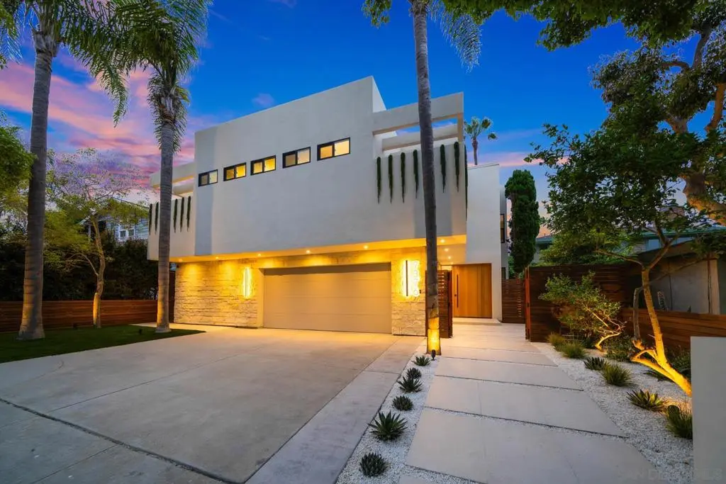 Single Family Residence for sale at 7376 Fay Ave, La Jolla, San Diego County, CA featuring 4 beds and 3 baths