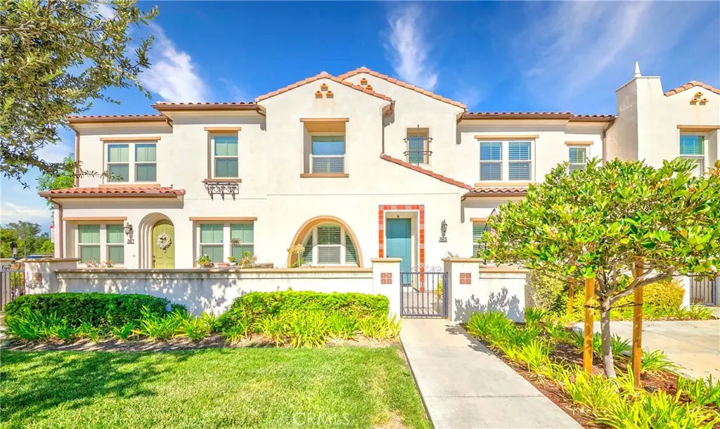 Condominium for rent at 363 Lucia Lane, Brea, CA featuring 3 beds and 3 baths