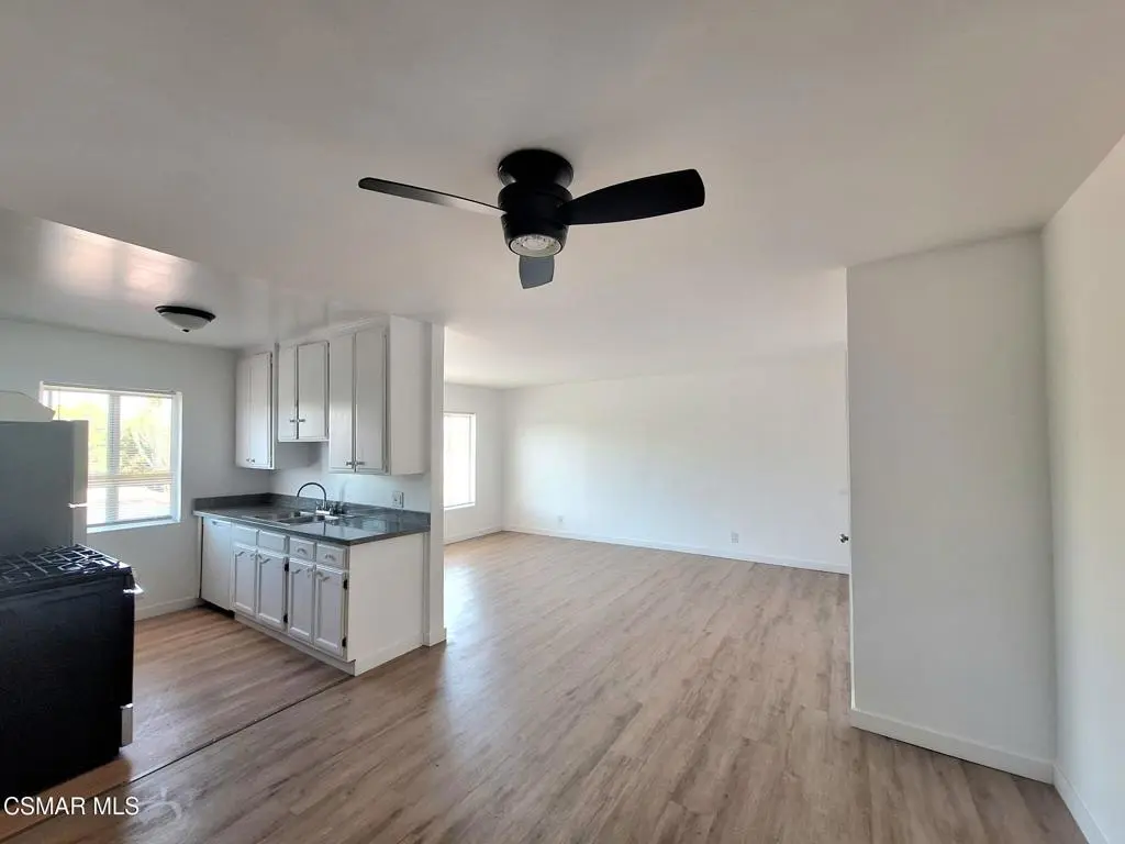 Residential Lease for rent at 4810 St Elmo Drive 8, Los Angeles, CA featuring 1 bed and 1 bath