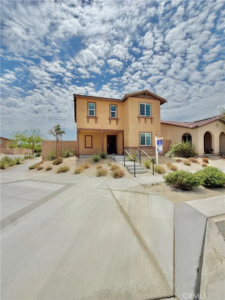 Residential Lease for rent at 67451 Rio Rosalia DR., Cathedral City, Riverside County, CA featuring 3 beds and 3 baths