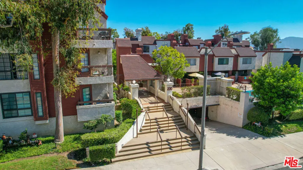 230 Bethany Road 120, Burbank, CA — listing photo 1