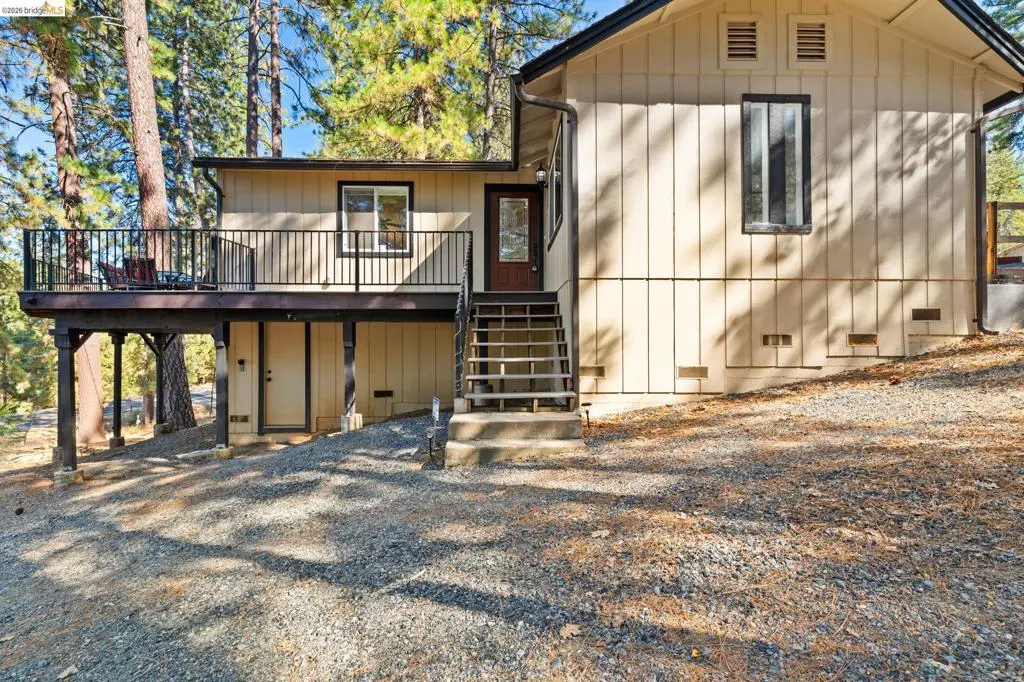 19369 Ferretti Rd, Groveland, CA — listing photo 1