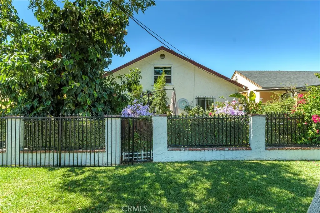 6621 Ben, North Hollywood, CA — listing photo 1