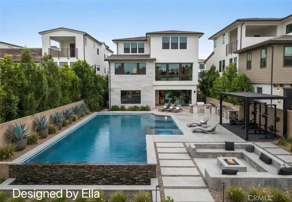221 Stage, Irvine, CA — listing photo 1