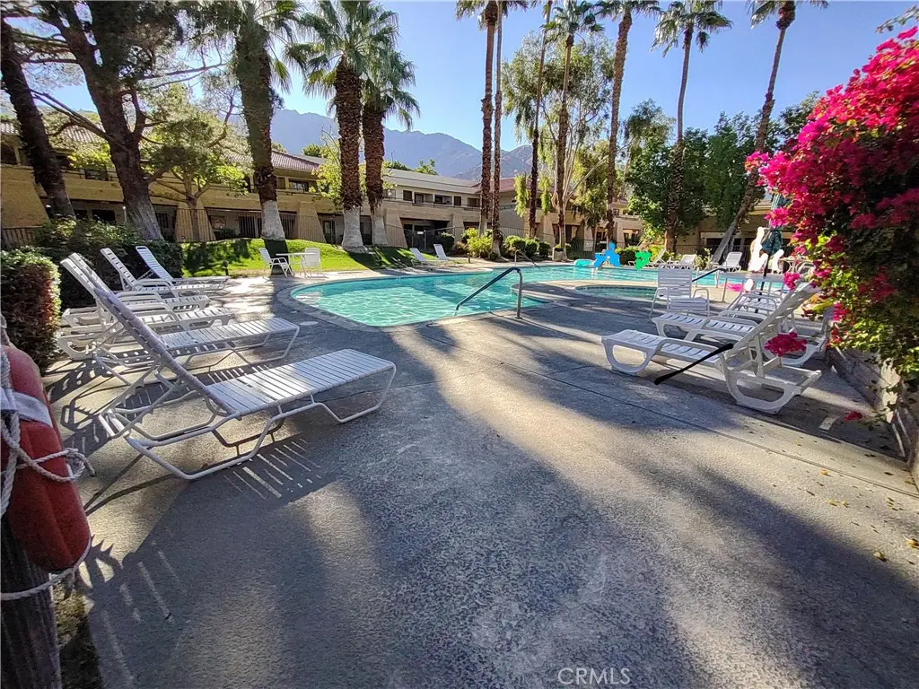 2810 N Arcadia Ct #202 202, Palm Springs, CA — listing photo 1