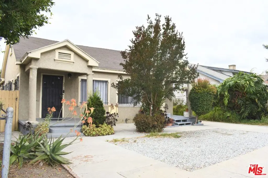 3975 S Van Ness Avenue, Los Angeles, CA — listing photo 1