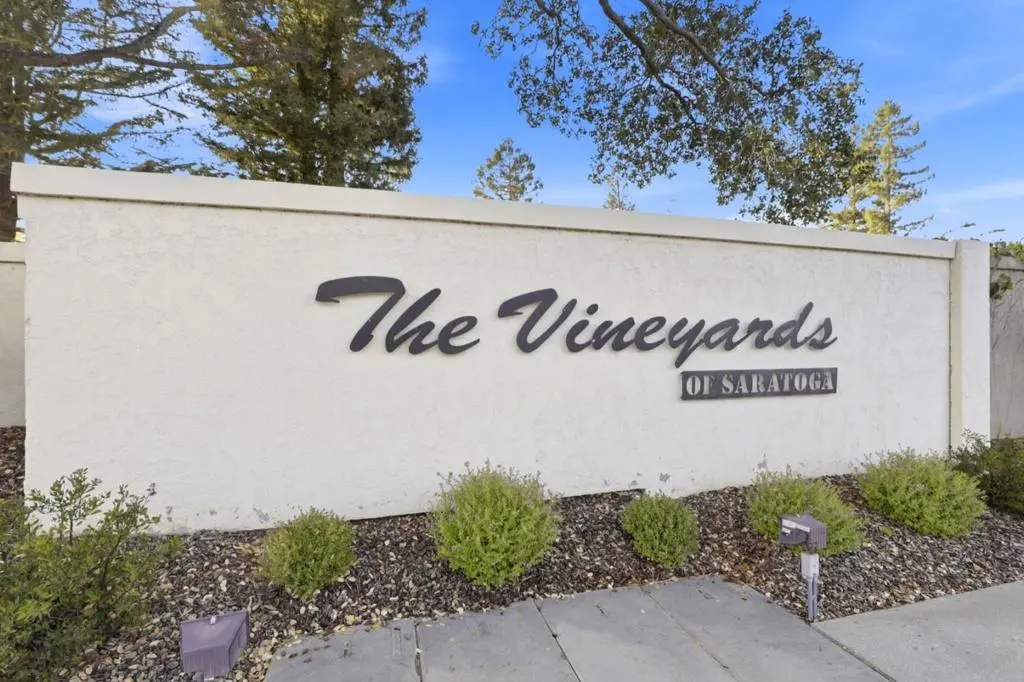 19554 Vineyard Lane, Saratoga, CA — listing photo 1