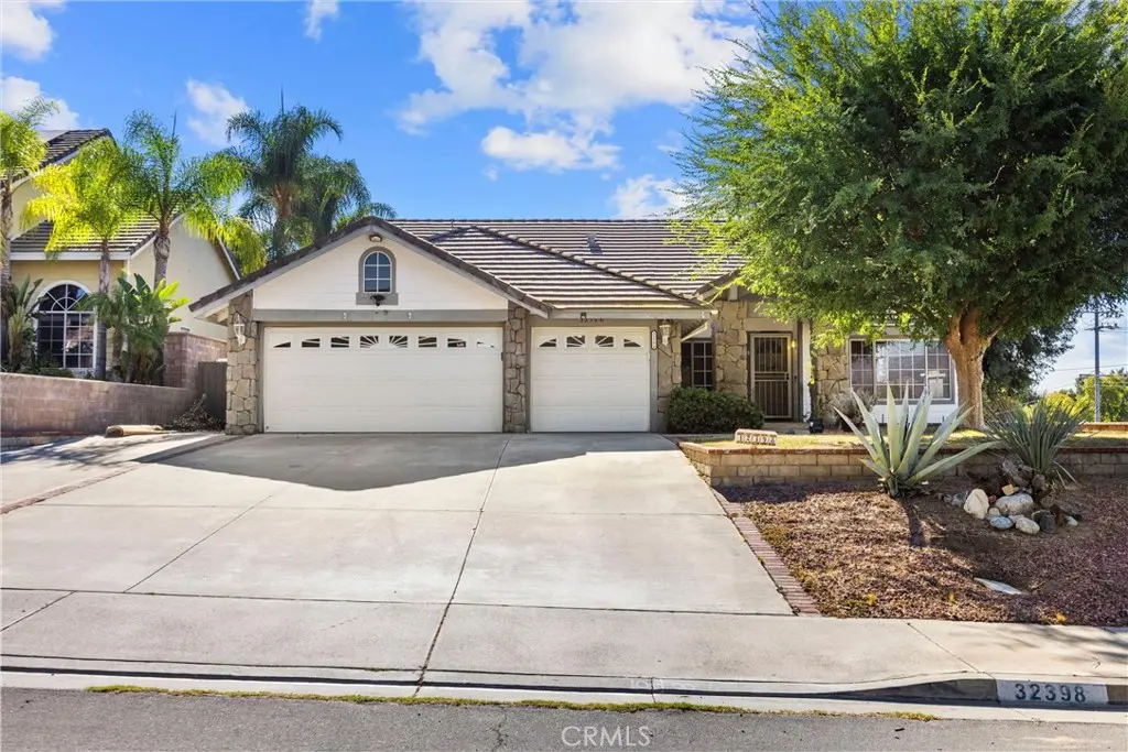 32398 Harwood Lane, Wildomar, CA — listing photo 1