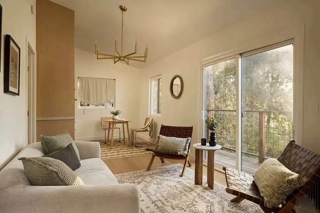 521 Fremont Drive, Pasadena, CA — listing photo 1