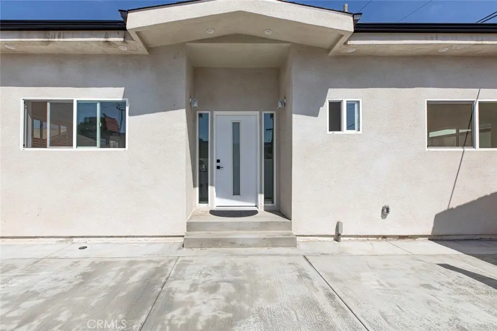 1135 A E Windsor, Glendale, CA — listing photo 1