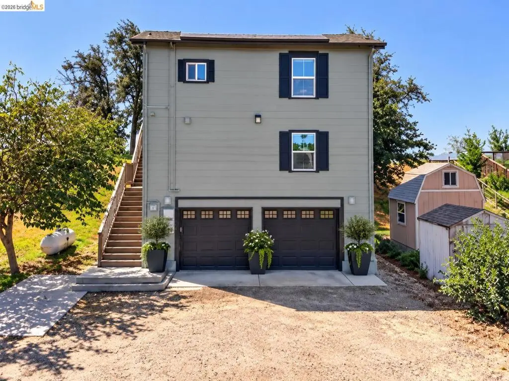 1376 Taylor Rd, Bethel Island, CA — listing photo 1