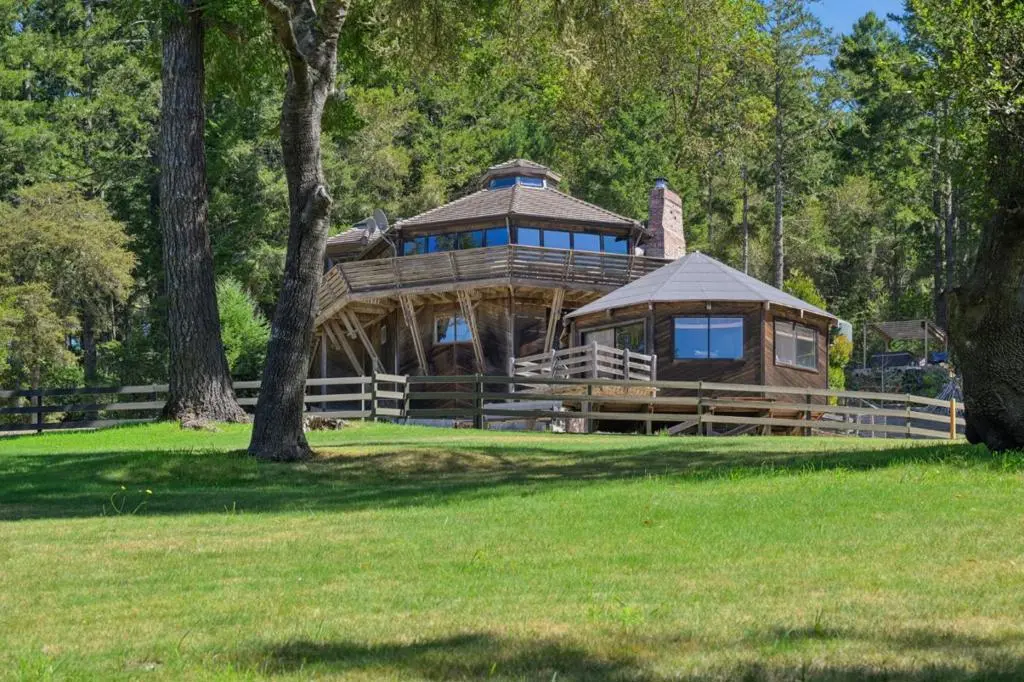 200 S Ranch Road, Pescadero, CA — listing photo 1