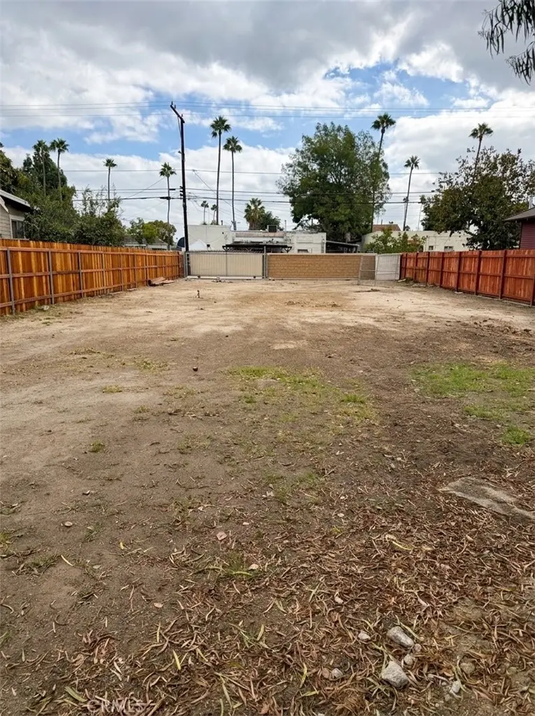 618 N Zeyn, Anaheim, CA — listing photo 1