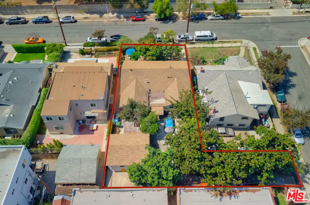 2304 S La Salle Avenue, Los Angeles, CA — listing photo 1