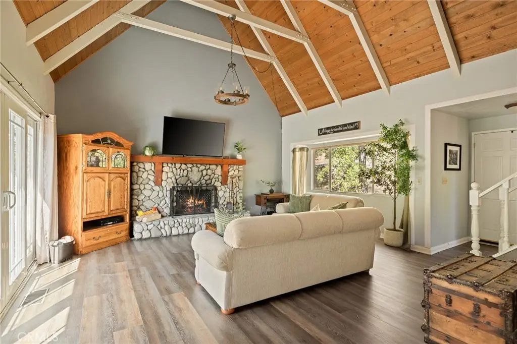 28165 Grenoble, Lake Arrowhead, CA — listing photo 1
