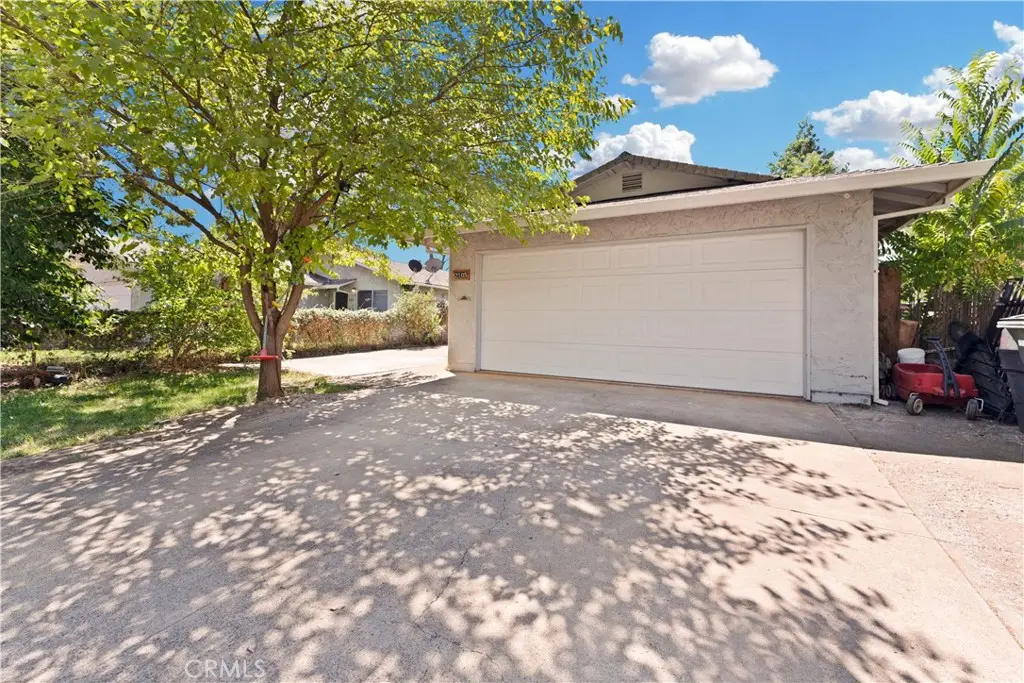 2105 C Street, Oroville, CA — listing photo 1