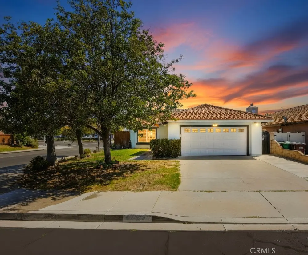 Single Family Residence for sale at 40120 Paseo Del Sol, Murrieta, CA featuring 3 beds and 2 baths