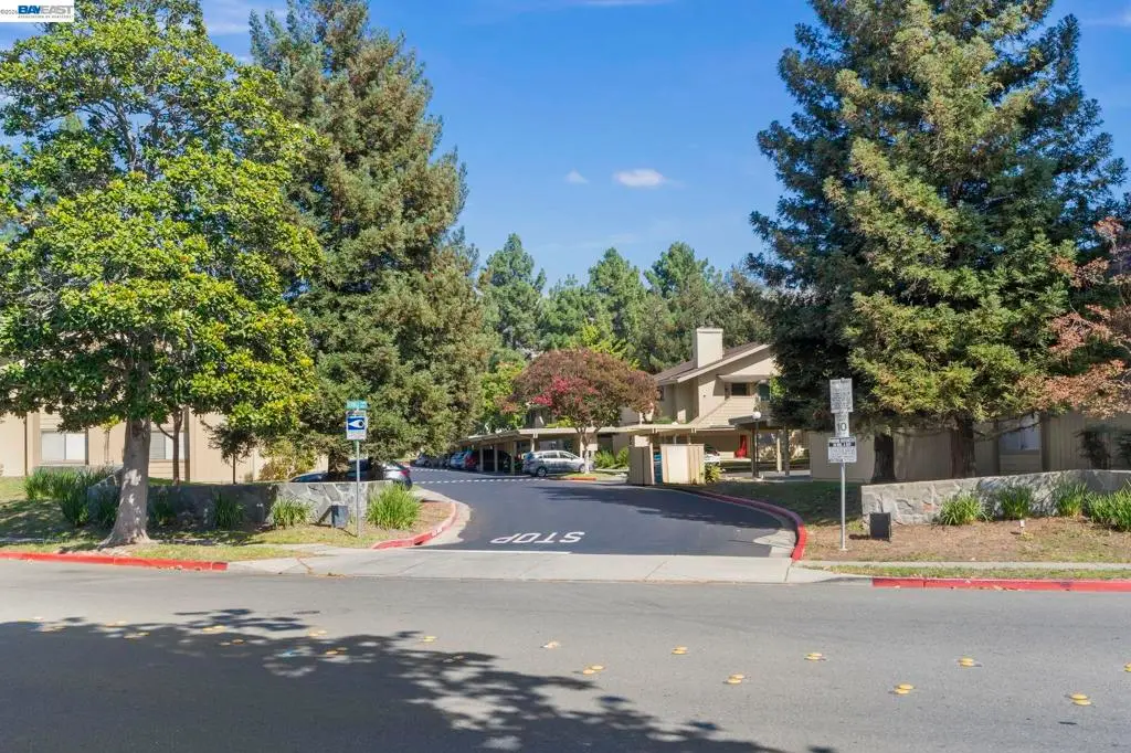 Condominium for sale at 46908 Fernald Cmn, Fremont, CA featuring 2 beds and 2 baths
