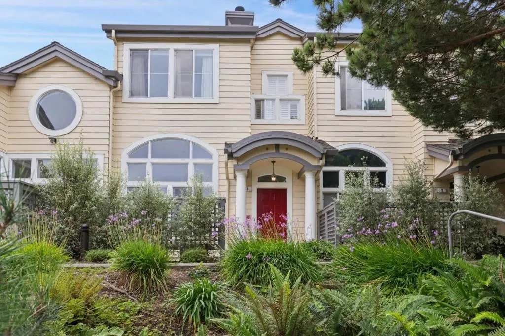 Townhouse for sale at 5 Erin Lane, Half Moon Bay, CA featuring 2 beds and 3 baths
