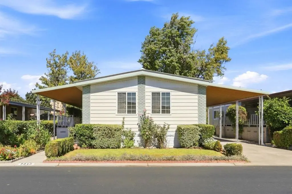 Manufactured In Park for sale at 3040 Oakbridge Drive 3040, San Jose, CA featuring 2 beds and 2 baths