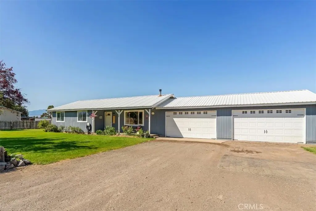 Single Family Residence for sale at 10908 Blackfoot Rd, Montague, CA featuring 3 beds and 2 baths