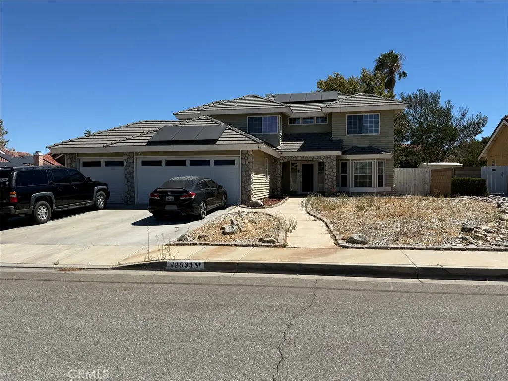 42534 61st W, Quartz Hill, CA — listing photo 1