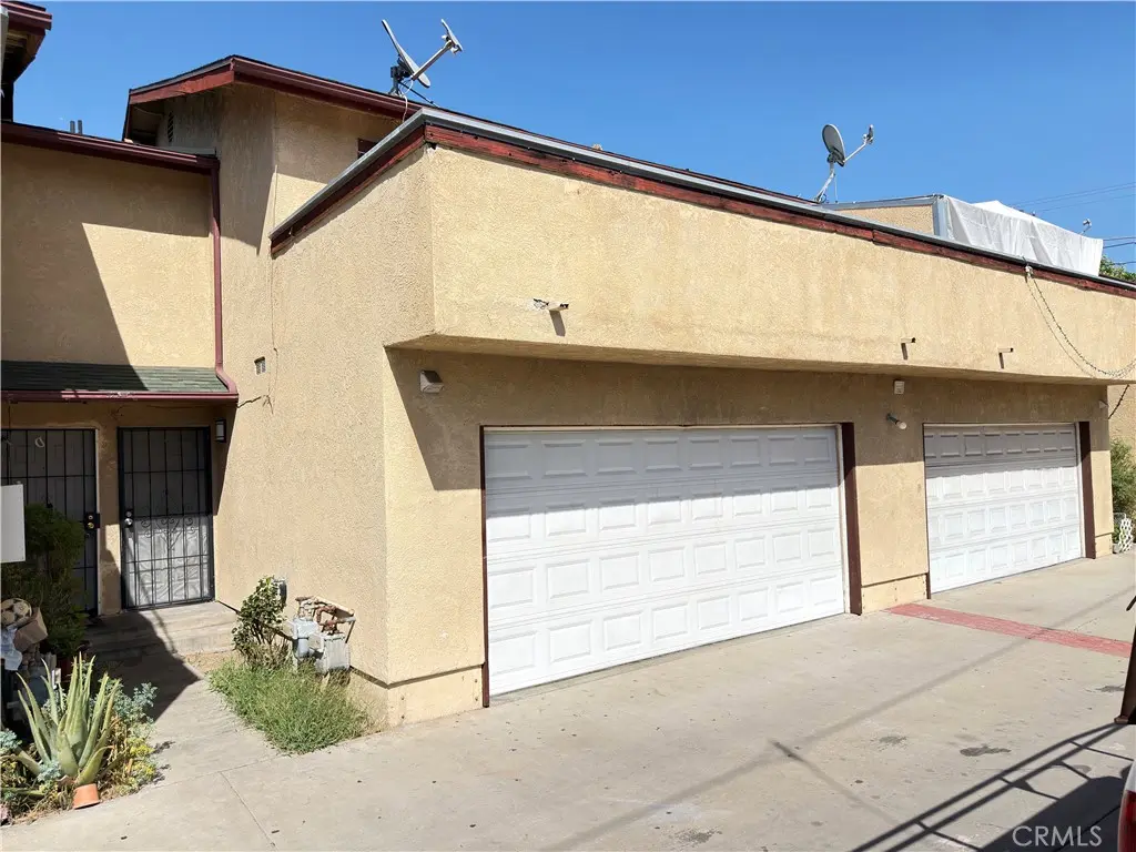 3533 Gilman C, El Monte, CA — listing photo 1