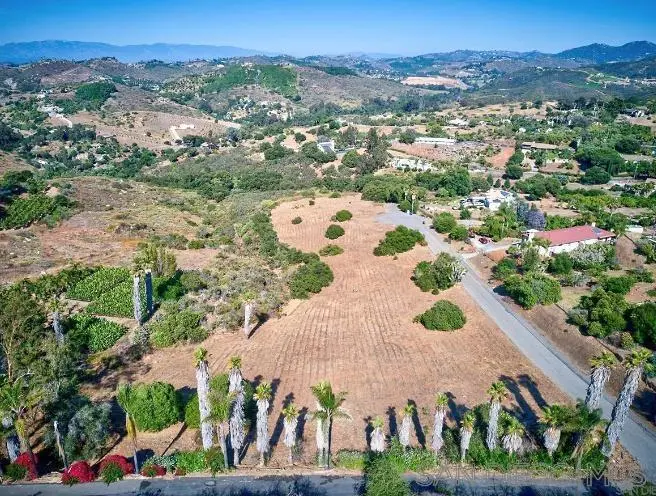 Fairview Dr, Vista, CA — listing photo 1